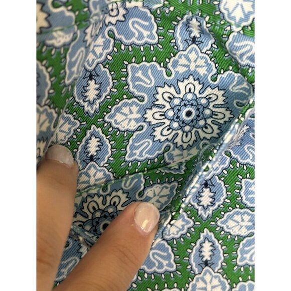 Lands End Bermuda Shorts Womens 14 Mid Rise Blue Green Floral Print Pockets - Picture 3 of 15